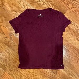 BARELY WORN AE SOFT & SEXY T-SHIRT